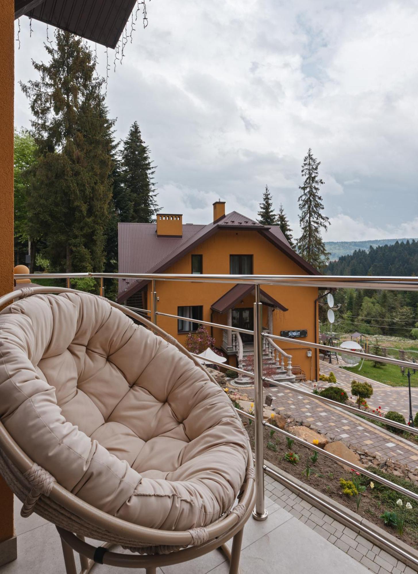 Апарт- Готель Sunray Skhidnytsya Skhidnytsia المظهر الخارجي الصورة